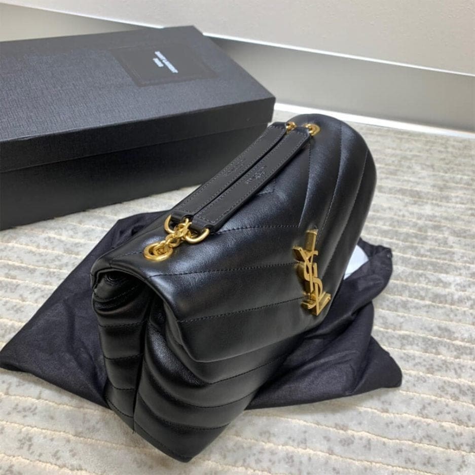 SAINT LAURENT LOULOU SMALL CHAIN BAG