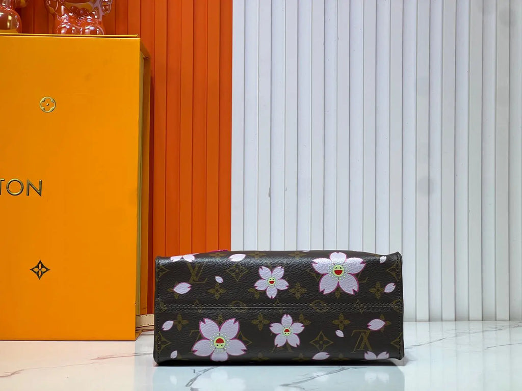 Louis Vuitton M13269 LV x TM ONTHEGO