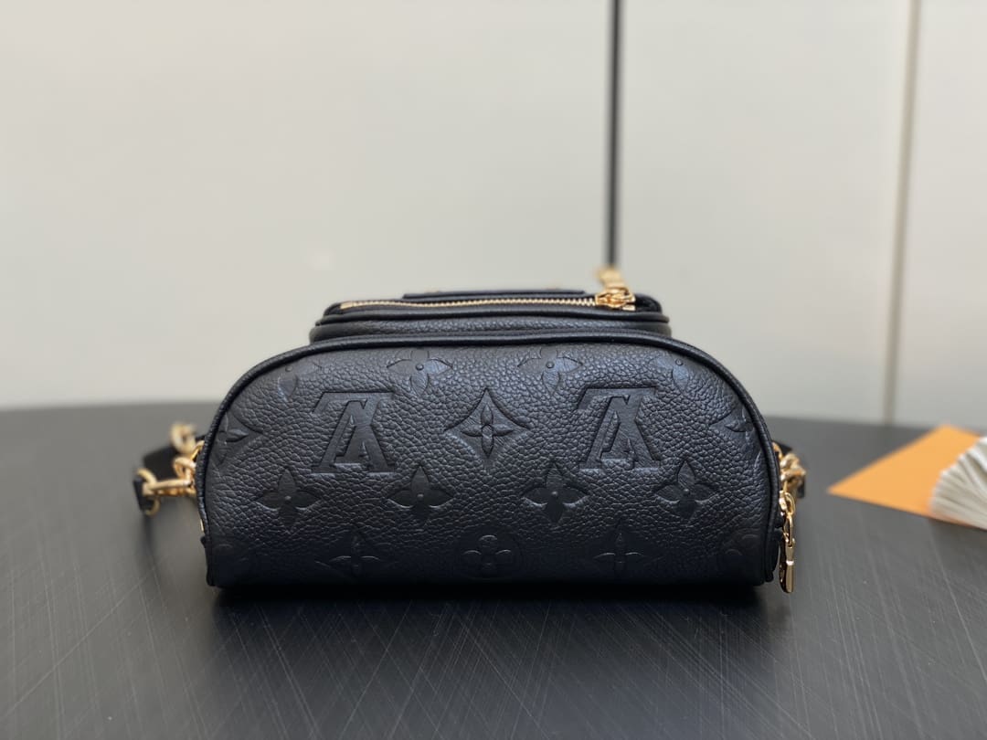 Louis Vuitton M46917 Mini Bumbag