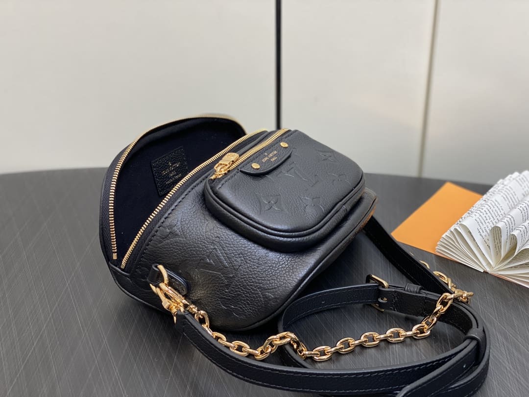 Louis Vuitton M46917 Mini Bumbag