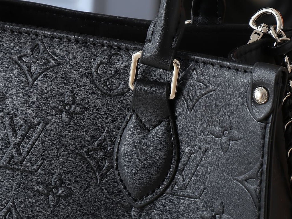 LOUIS VUITTON M14576OnTheGo PM
