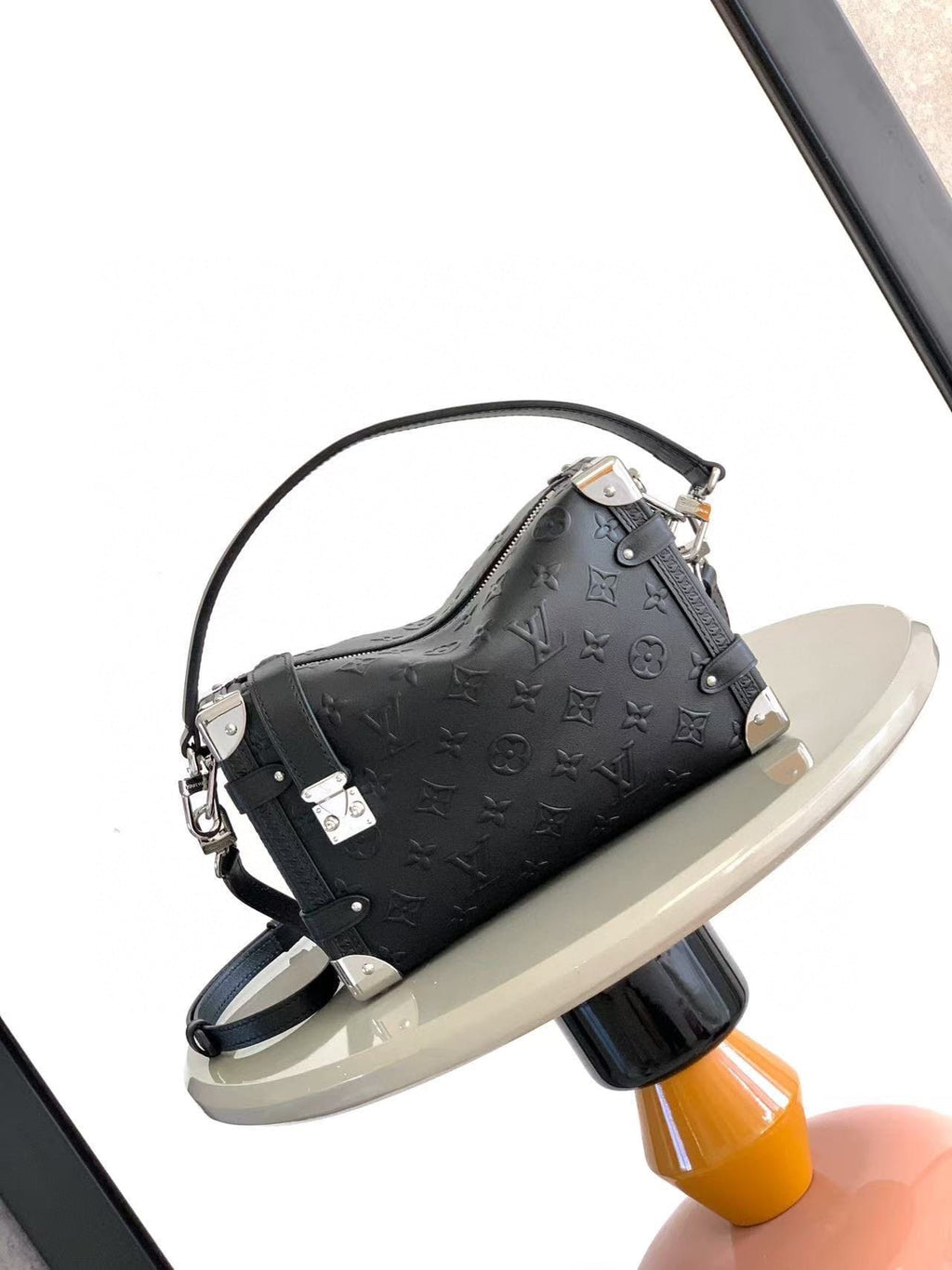Louis vuitton M14572Side Trunk MM