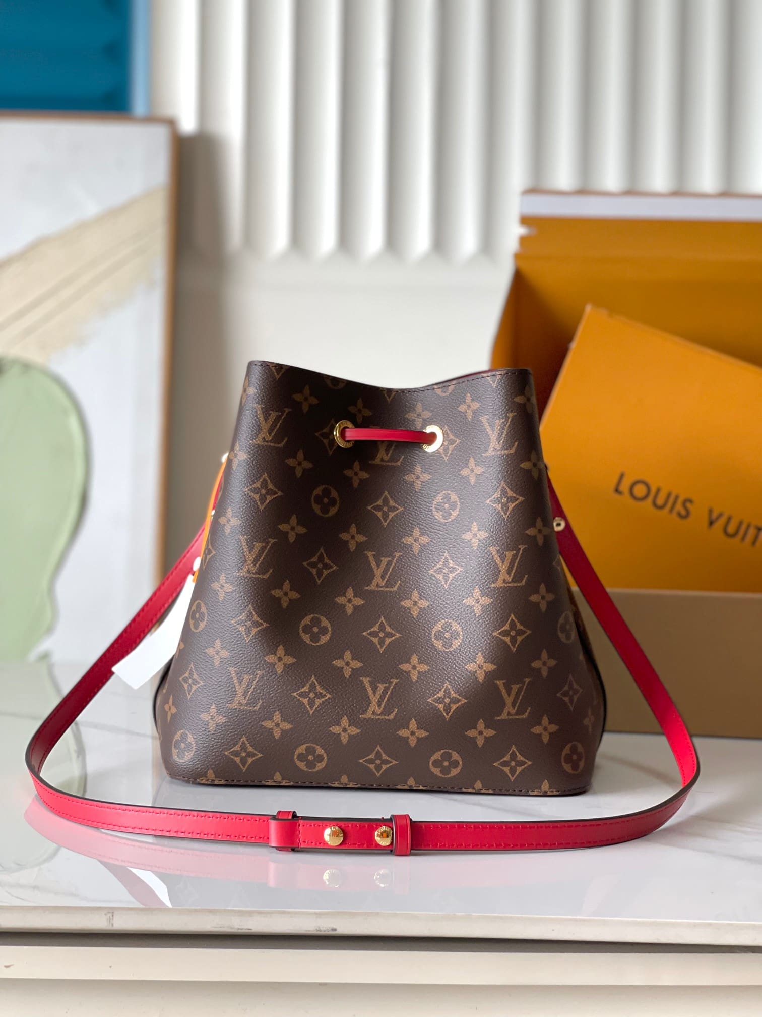 Louis Vuitton M44021 NéoNoé MM