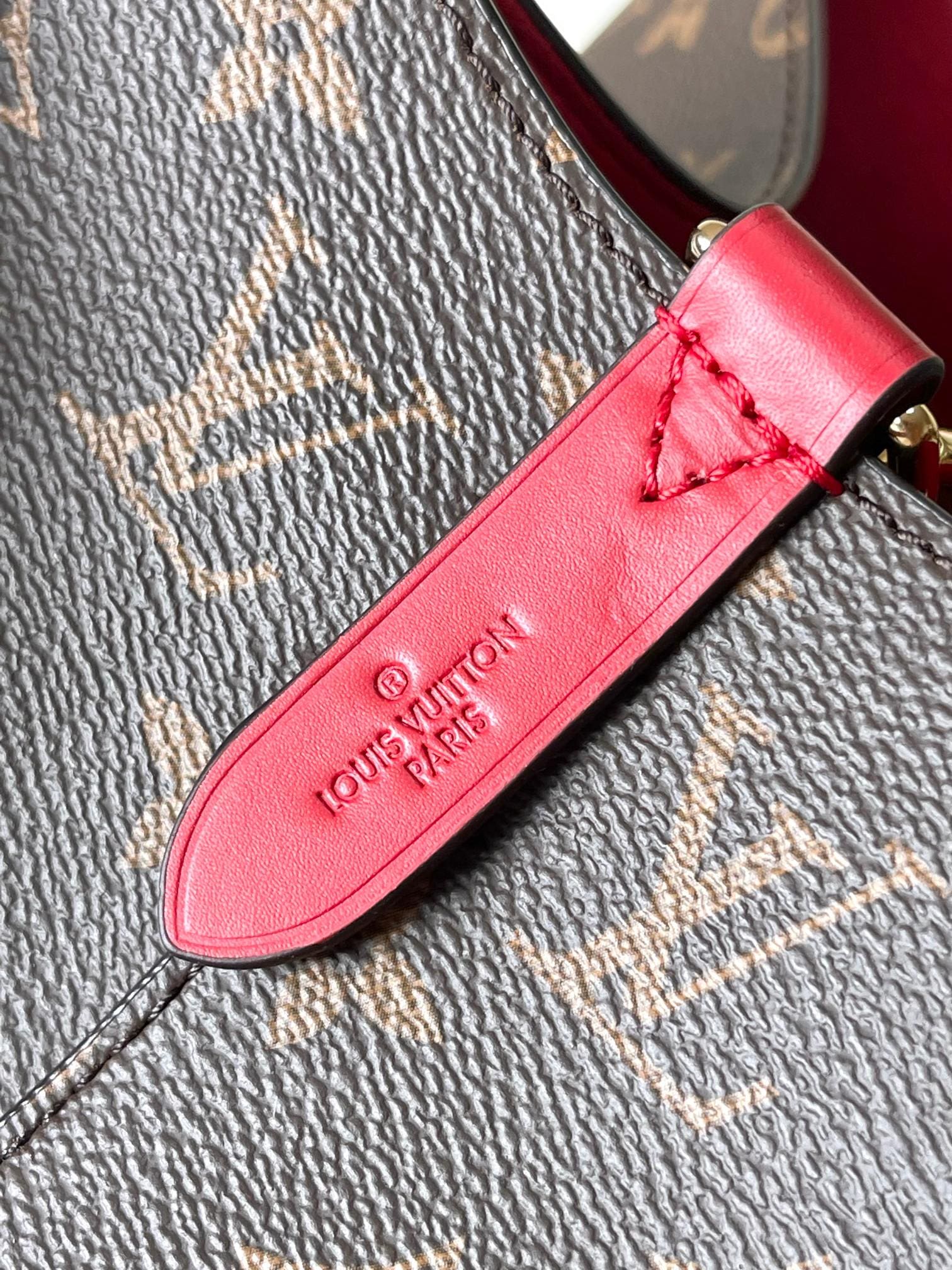 Louis Vuitton M44021 NéoNoé MM