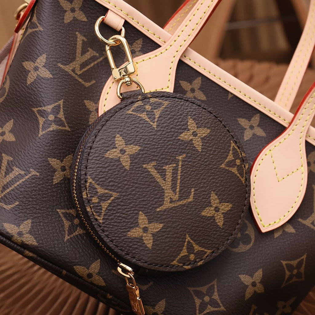 Louis Vuitton M46705 Neverfull BB