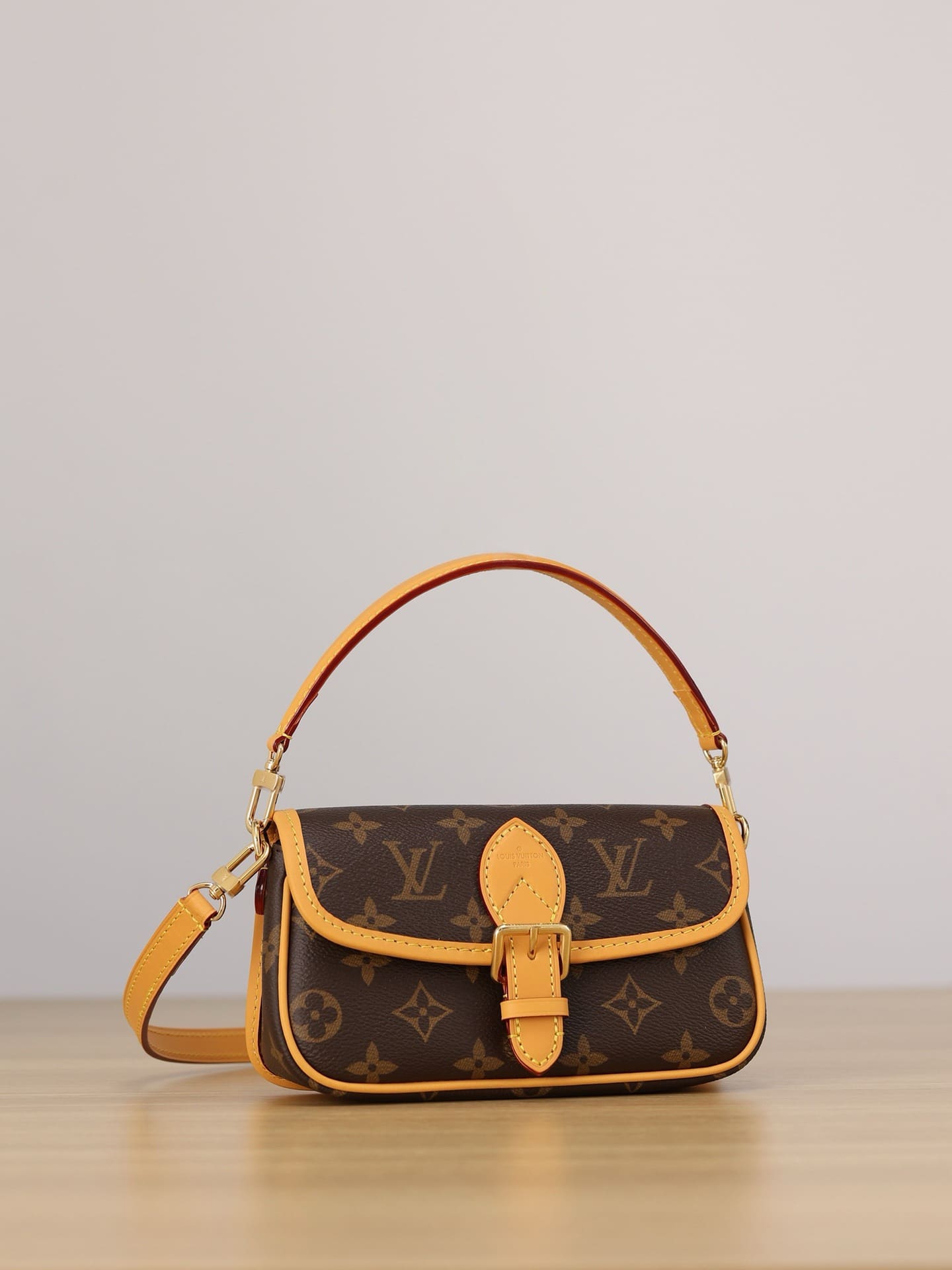 Louis Vuitton M83298 Nano Diane