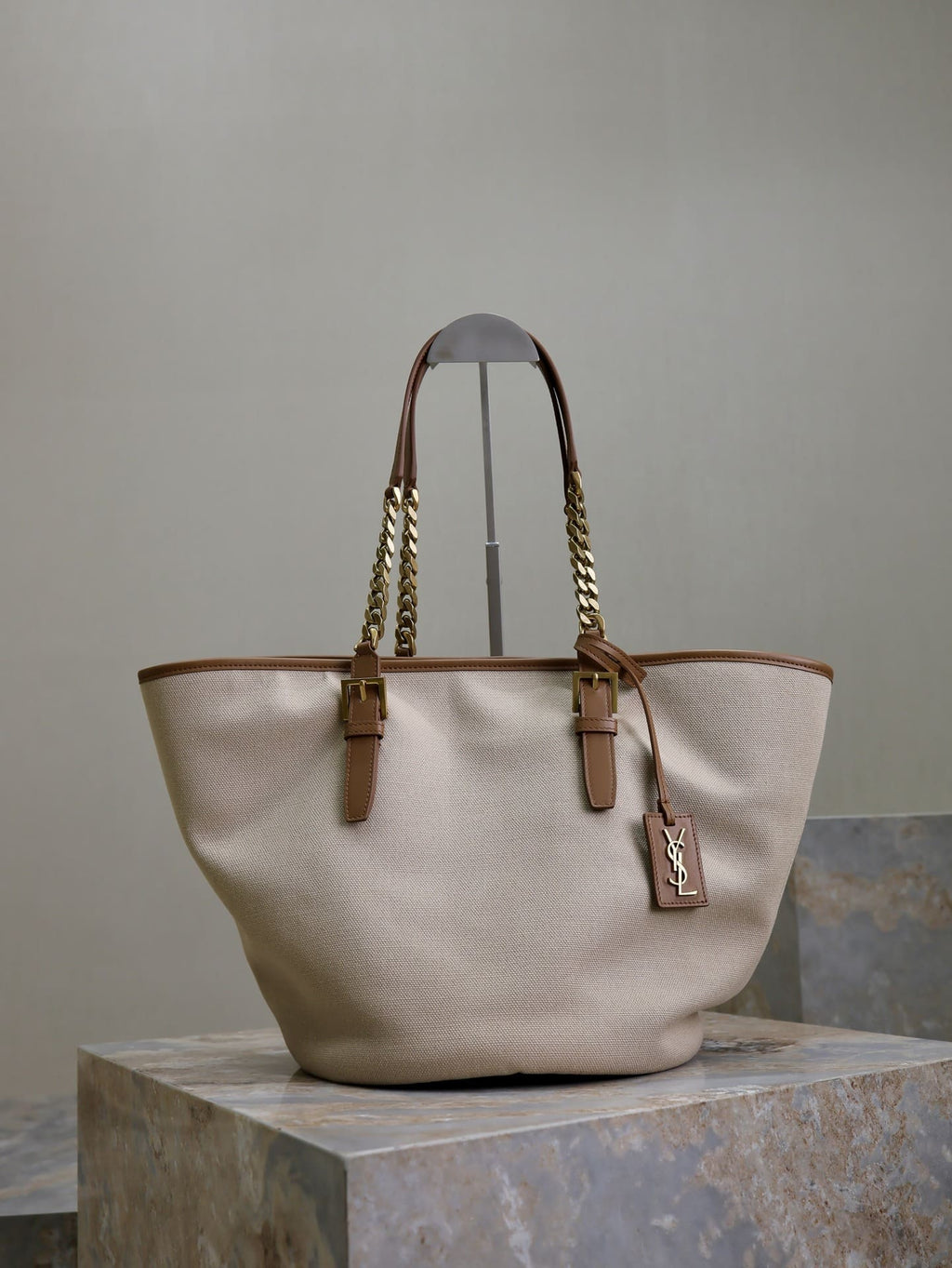 Saint Laurent Cassandre-tag
