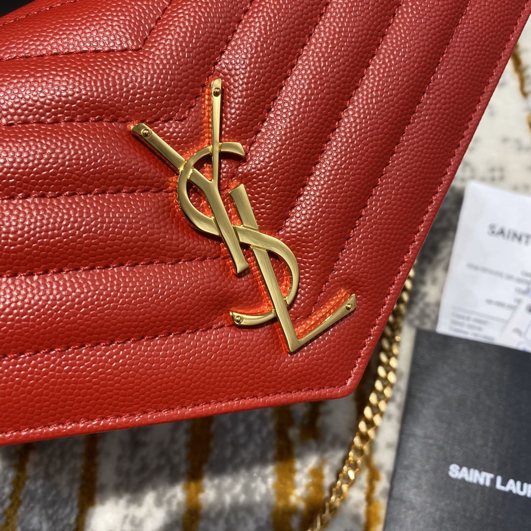 Saint Laurent Chain Wallet Grain De Poudre Matelasse