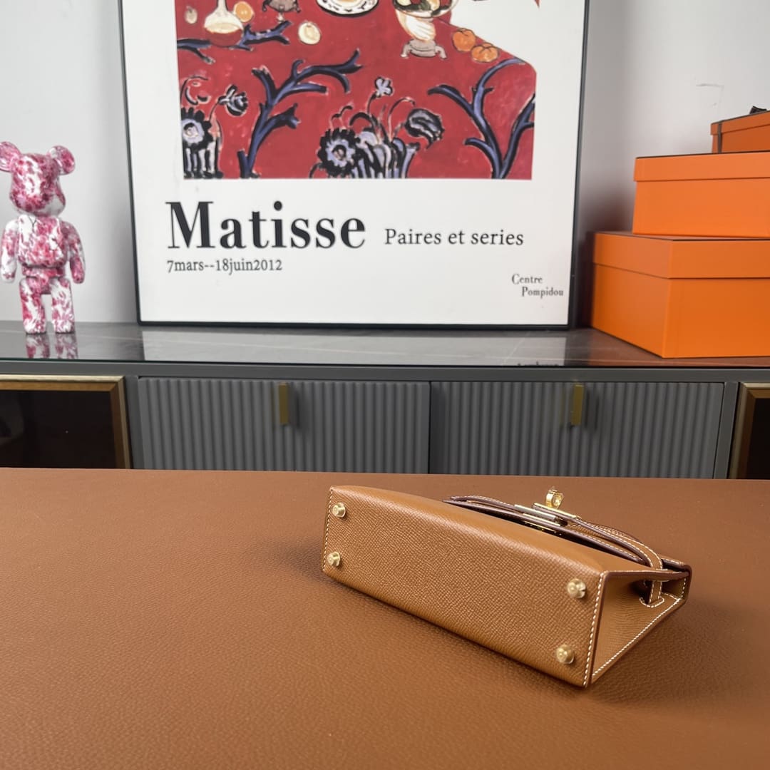 Hermès Kelly Mini Epsom Gold Sellier Gold Hardware