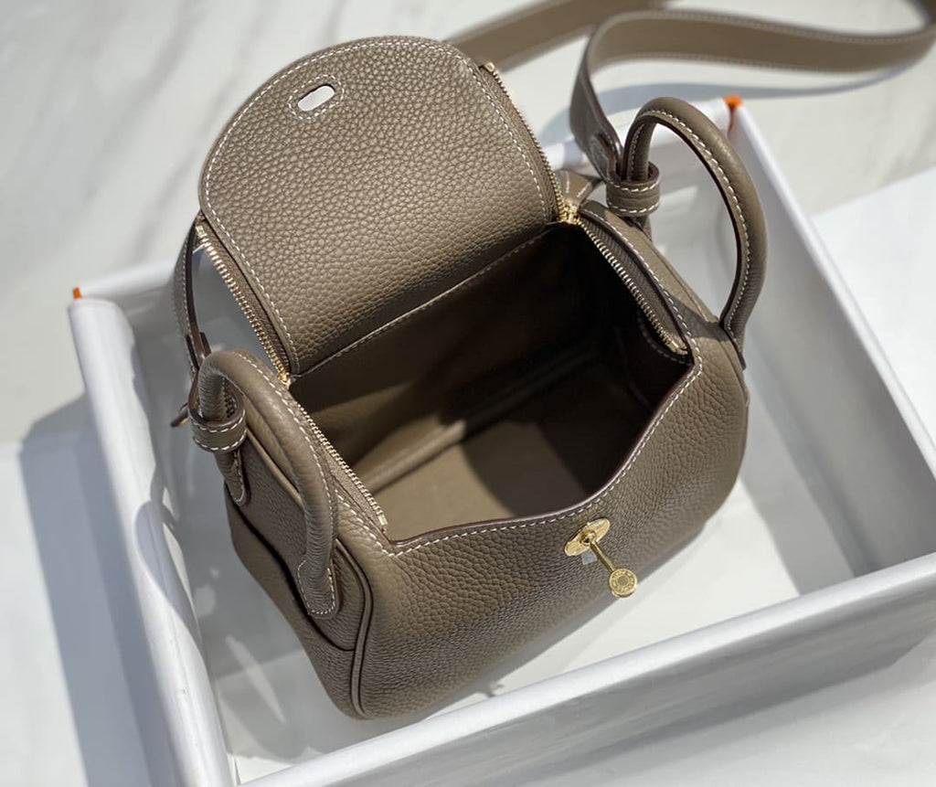 Hermès Mini Lindy Gold Clemence Gold Hardware