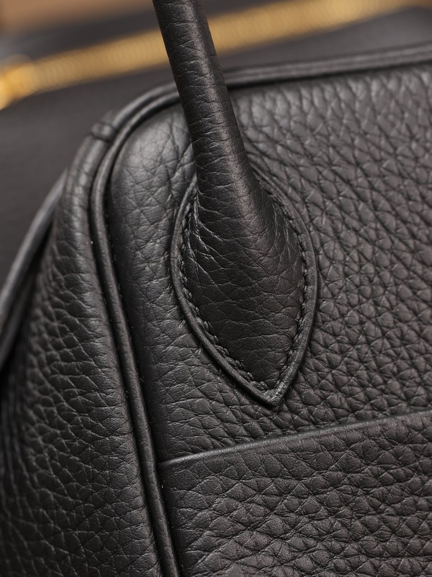 Hermès Lindy 26 Black Clemence Gold Hardware