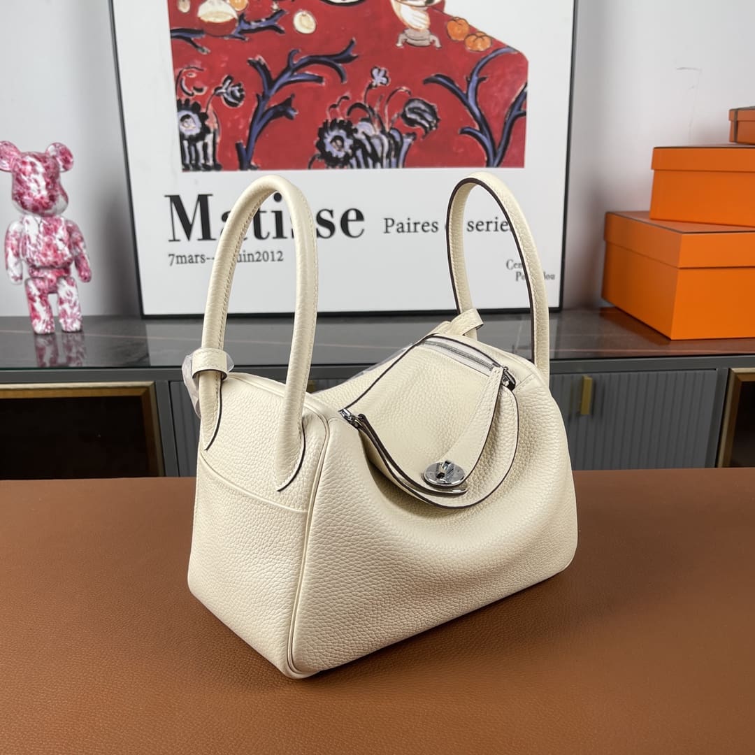 Hermès Lindy 26 Nata Clemence Palladium Hardware