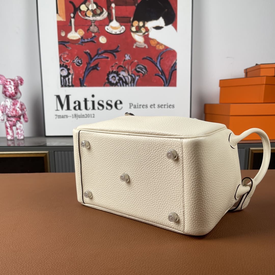 Hermès Lindy 26 Nata Clemence Palladium Hardware