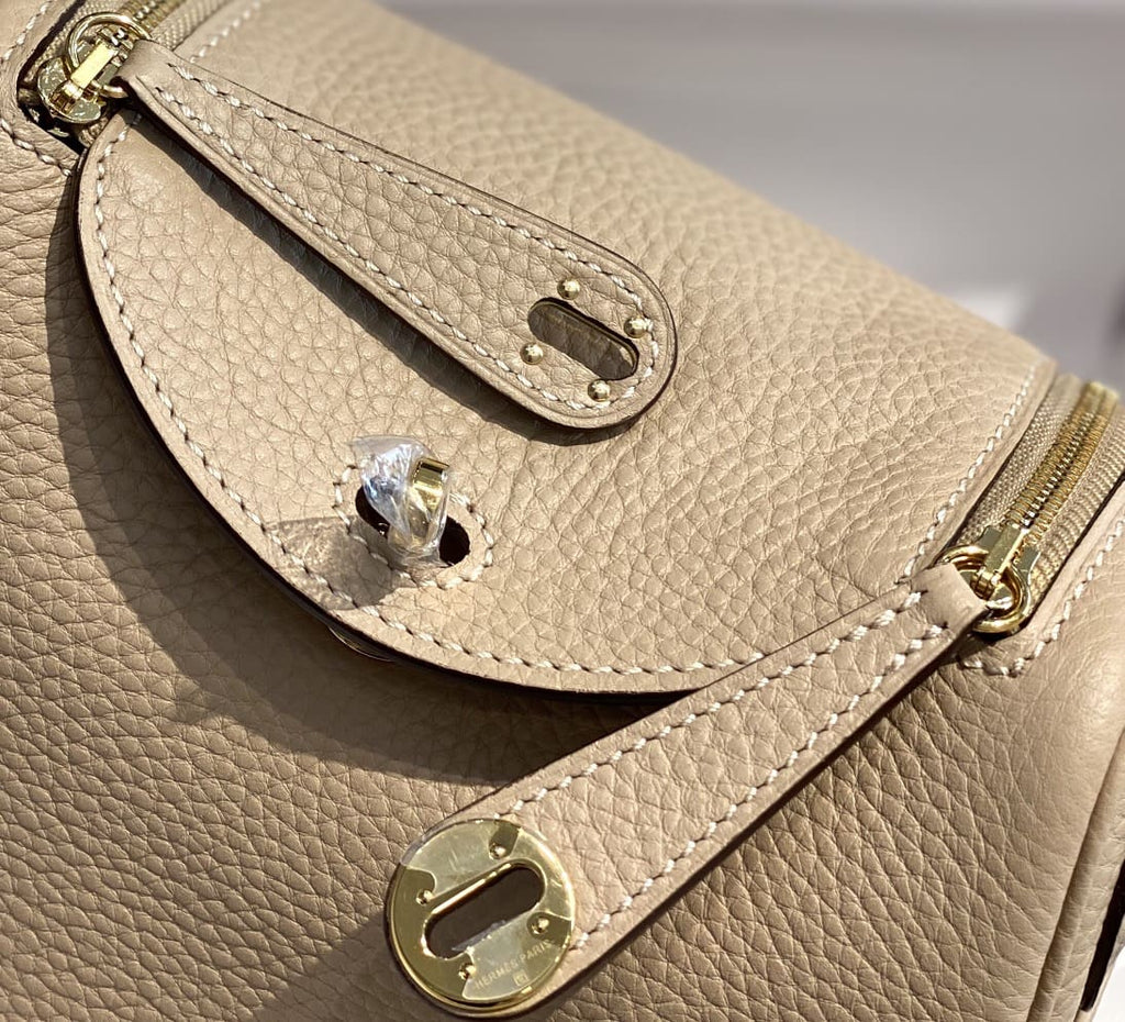 Hermès Mini  Lindy Trench Gold Clemence Gold Hardware
