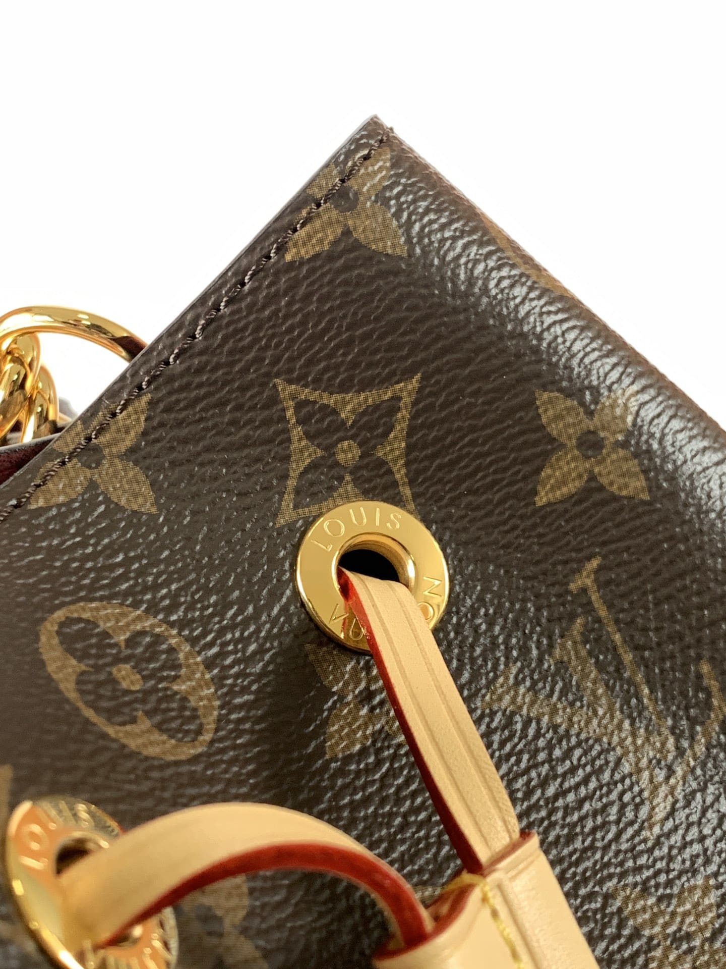 Louis Vuitton M46581 Néonoé BB
