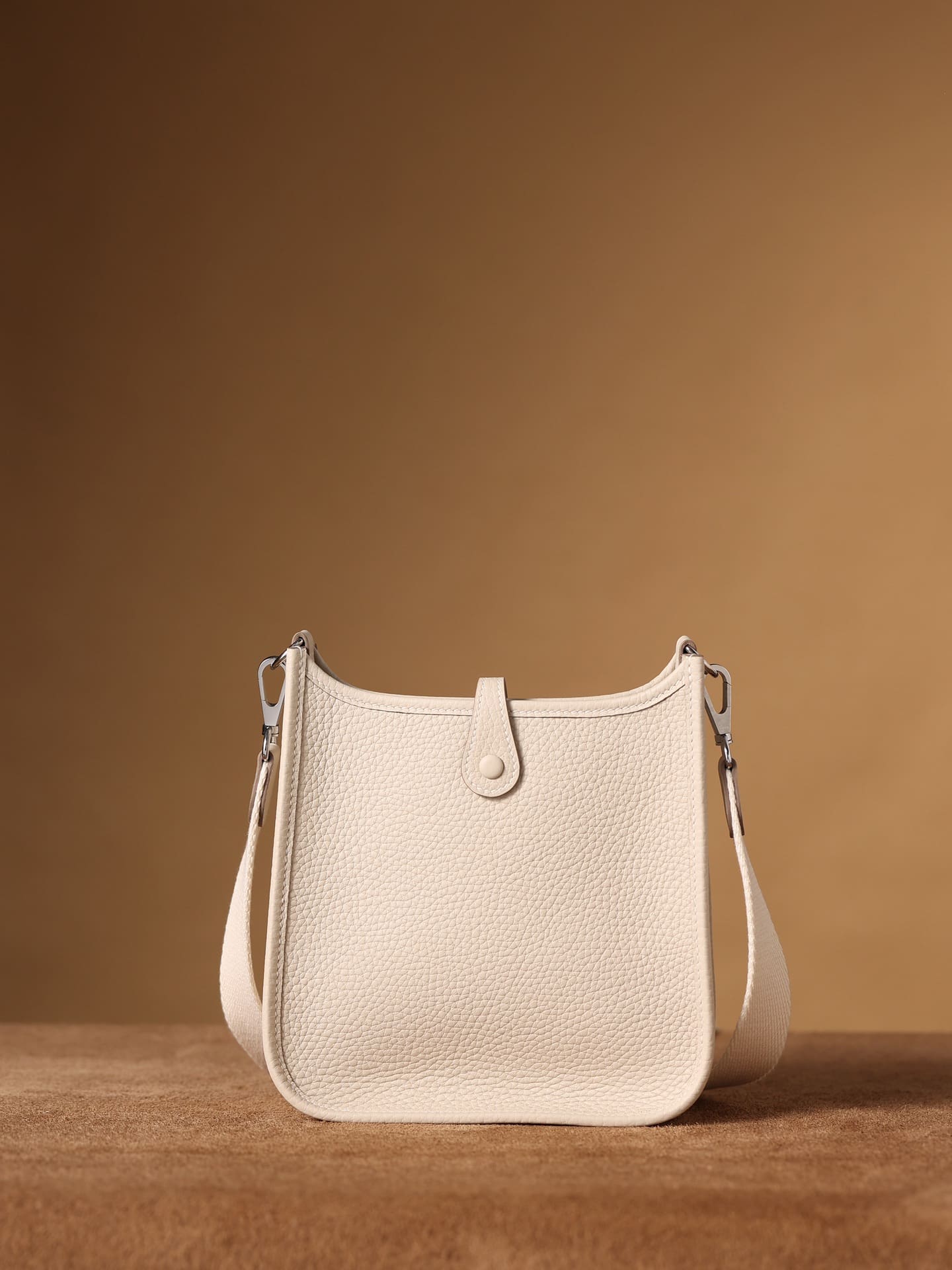 Hermès Evelyne TPM Nata Clemence Palladium Hardware