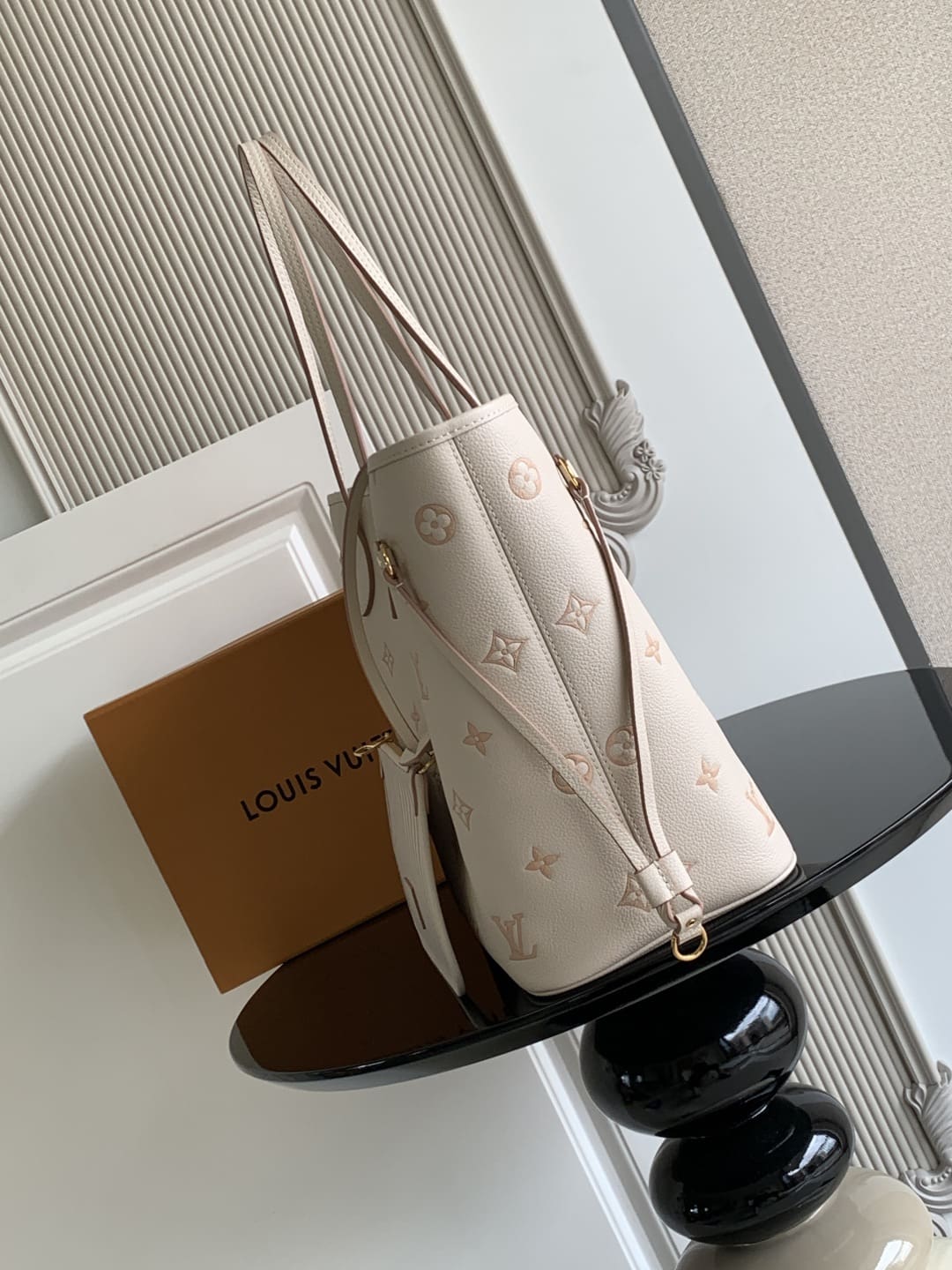 LOUIS VUITTON M14285 Novelty Neverfull MM