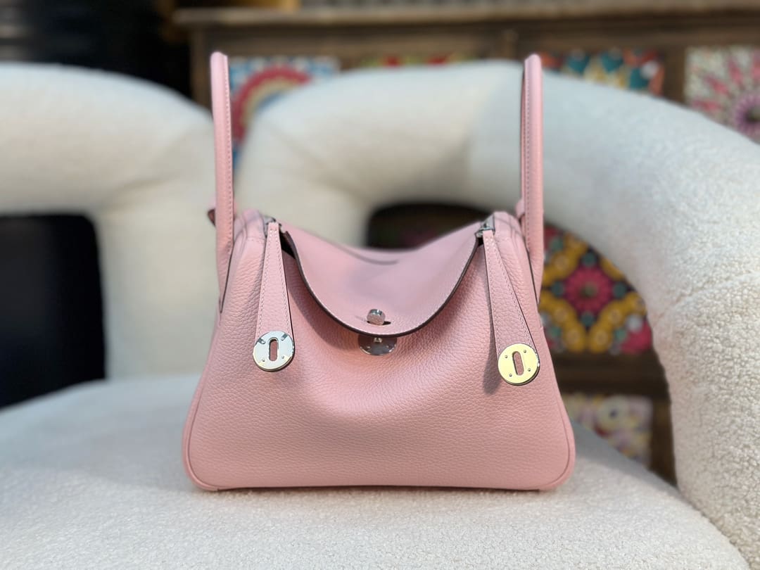 Hermès Lindy 26 Pink Clemence Palladium Hardware
