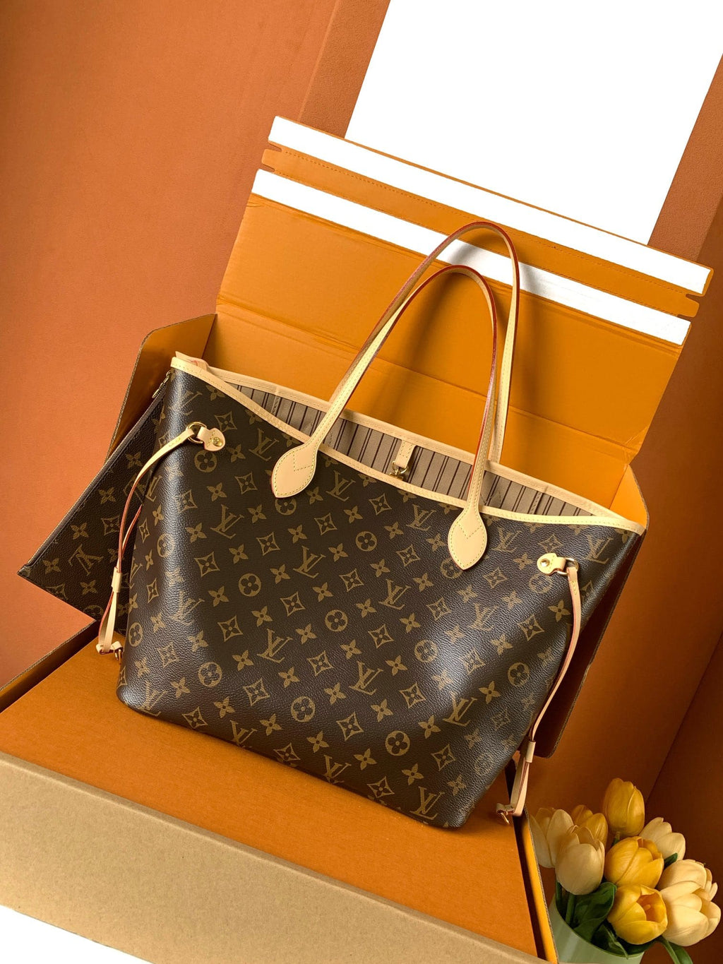 Louis Vuitton M40995 Neverfull MM Tote