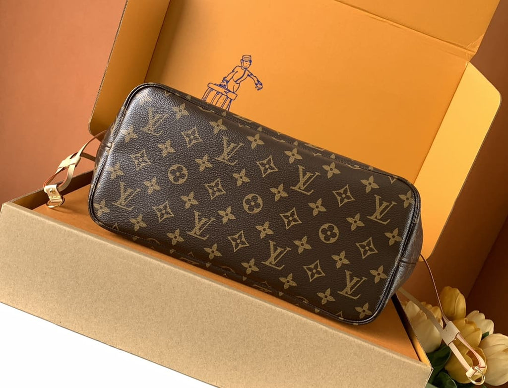 Louis Vuitton M40995 Neverfull MM Tote