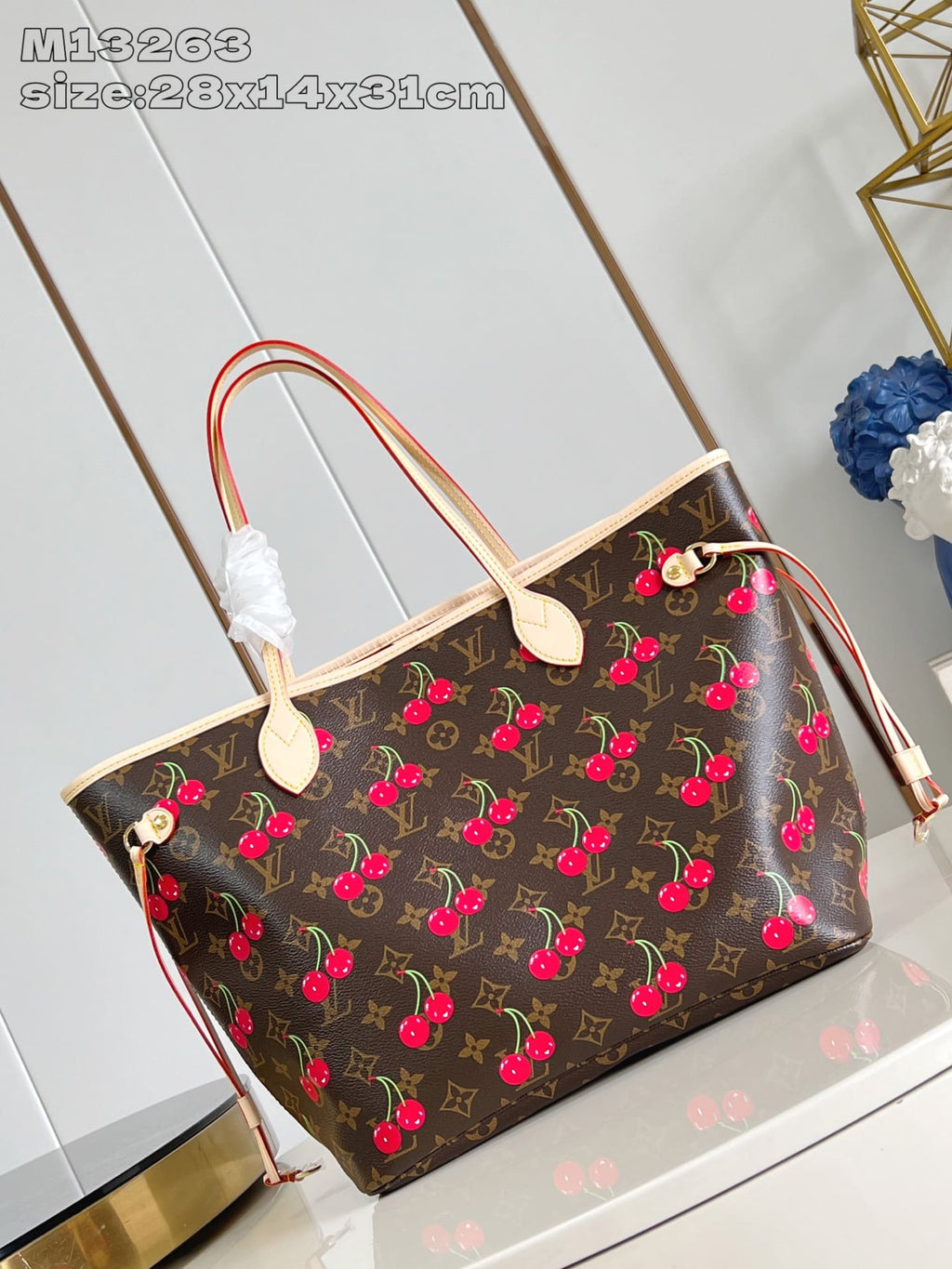 Louis Vuitton M13263 LV x TM Neverfull MM