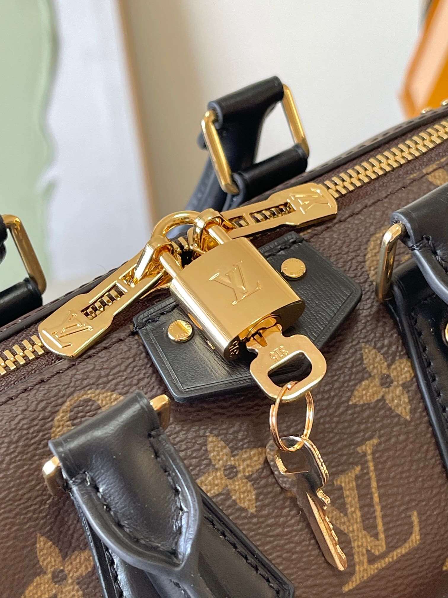 Louis Vuitton M13146 SPEEDY TRUNK 20 BAG