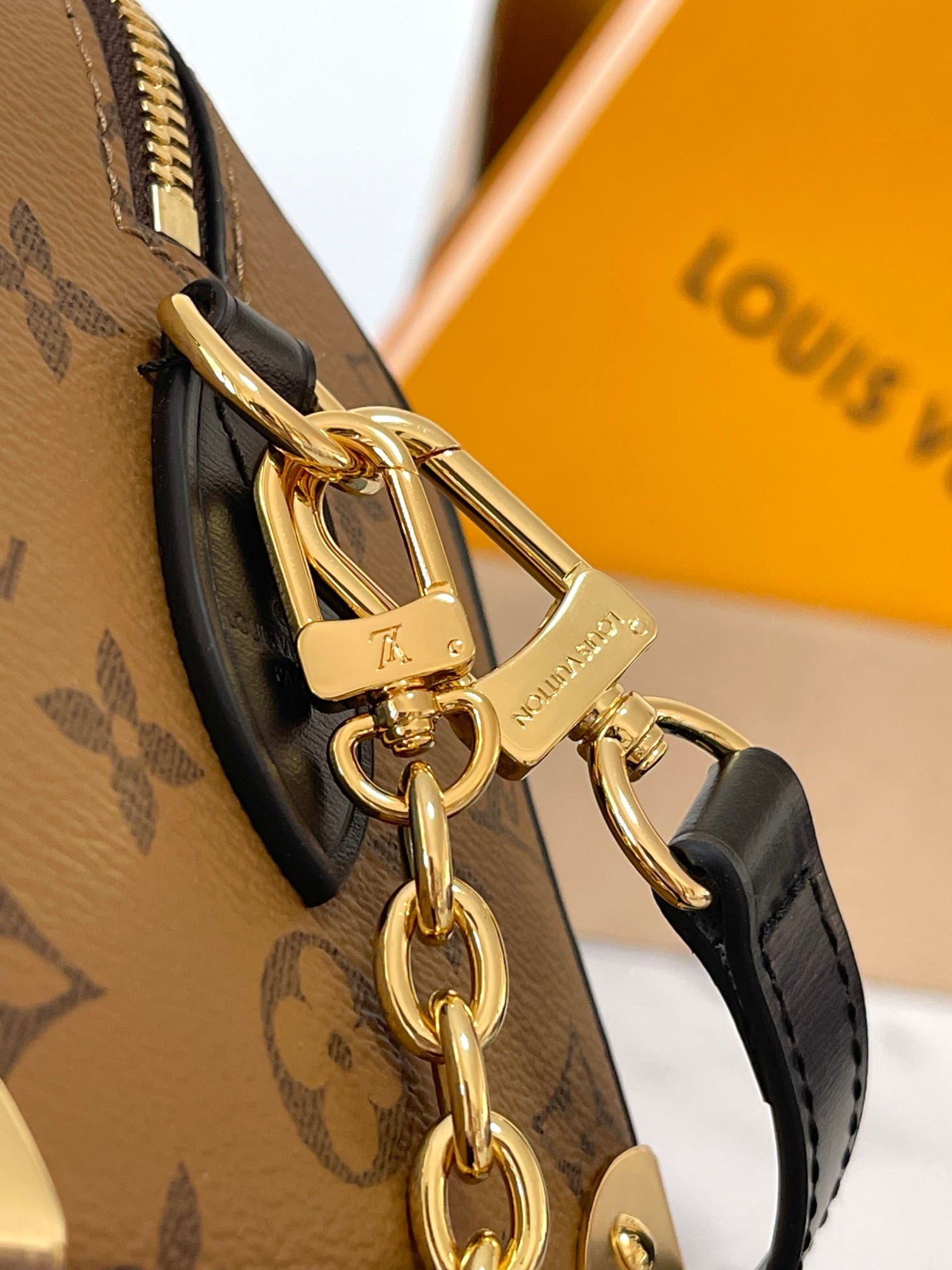 Louis Vuitton M13146 SPEEDY TRUNK 20 BAG