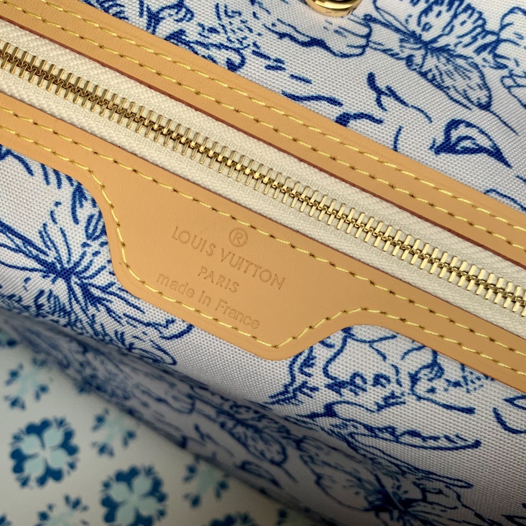 Louis Vuitton M11263 Neverfull MM