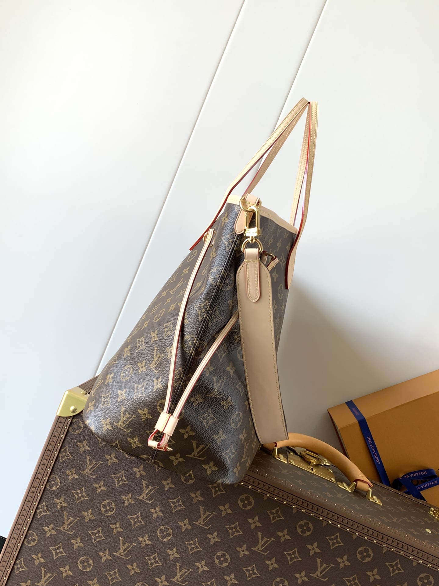 Louis Vuitton M11948 Neverfull Bandoulière Inside Out GM