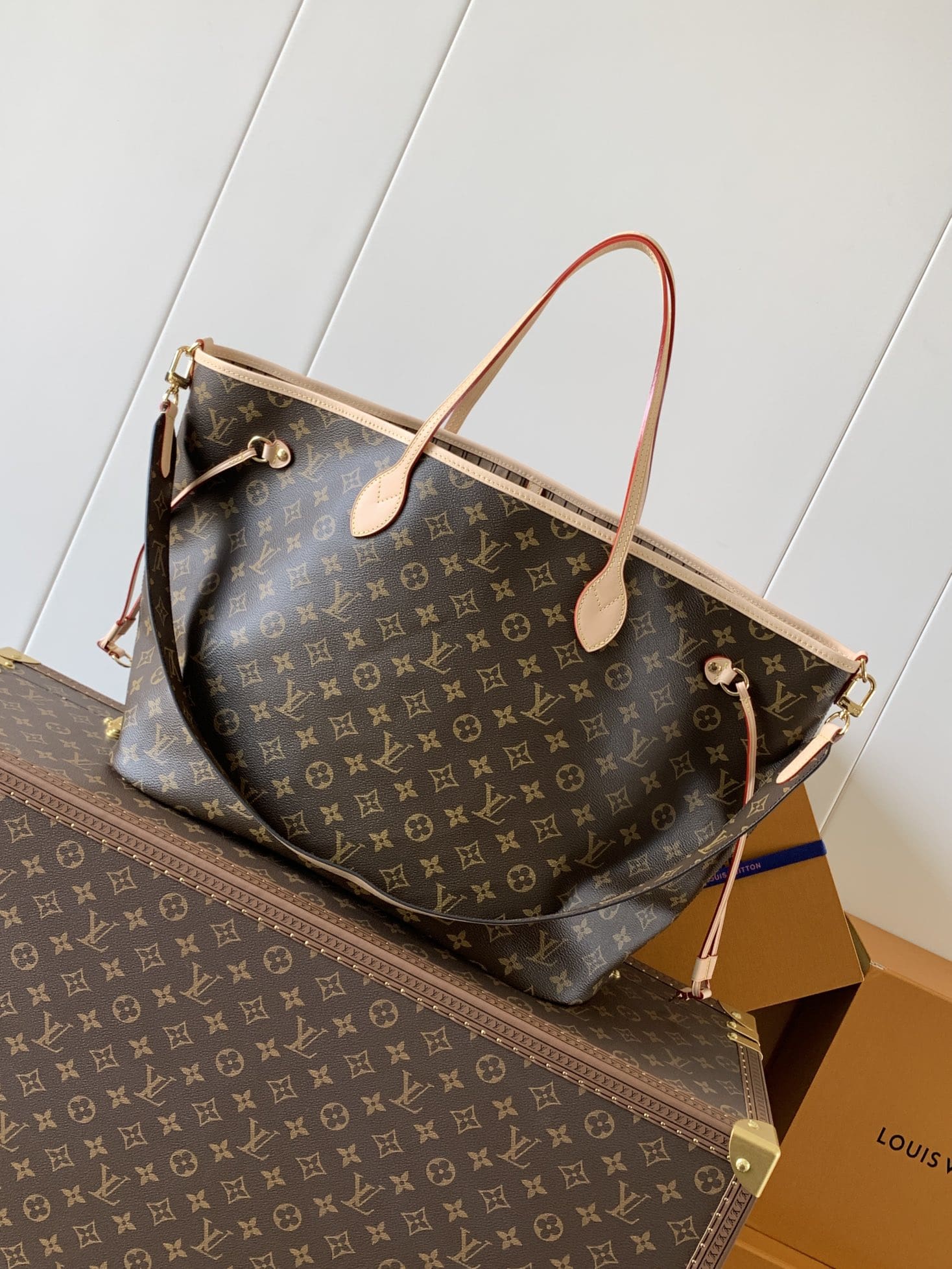 Louis Vuitton M11948 Neverfull Bandoulière Inside Out GM