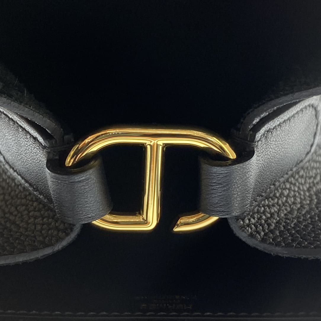 Hermès In-the-Loop 18 bag