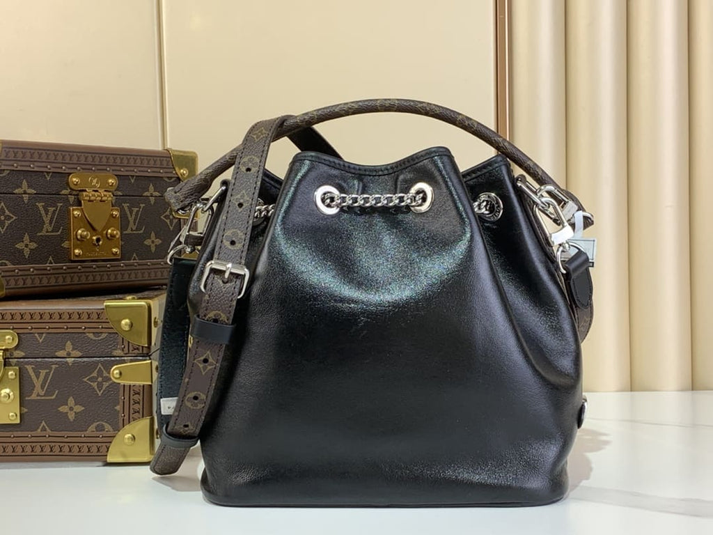 LOUIS VUITTON M14377 No Way Vibe