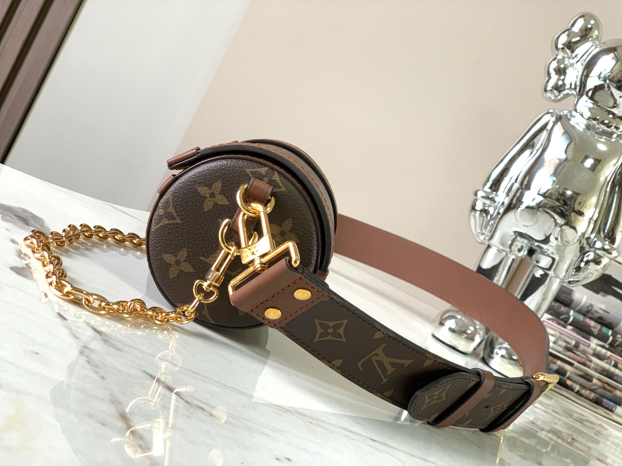 Louis Vuitton M57835 Papillon Trunk