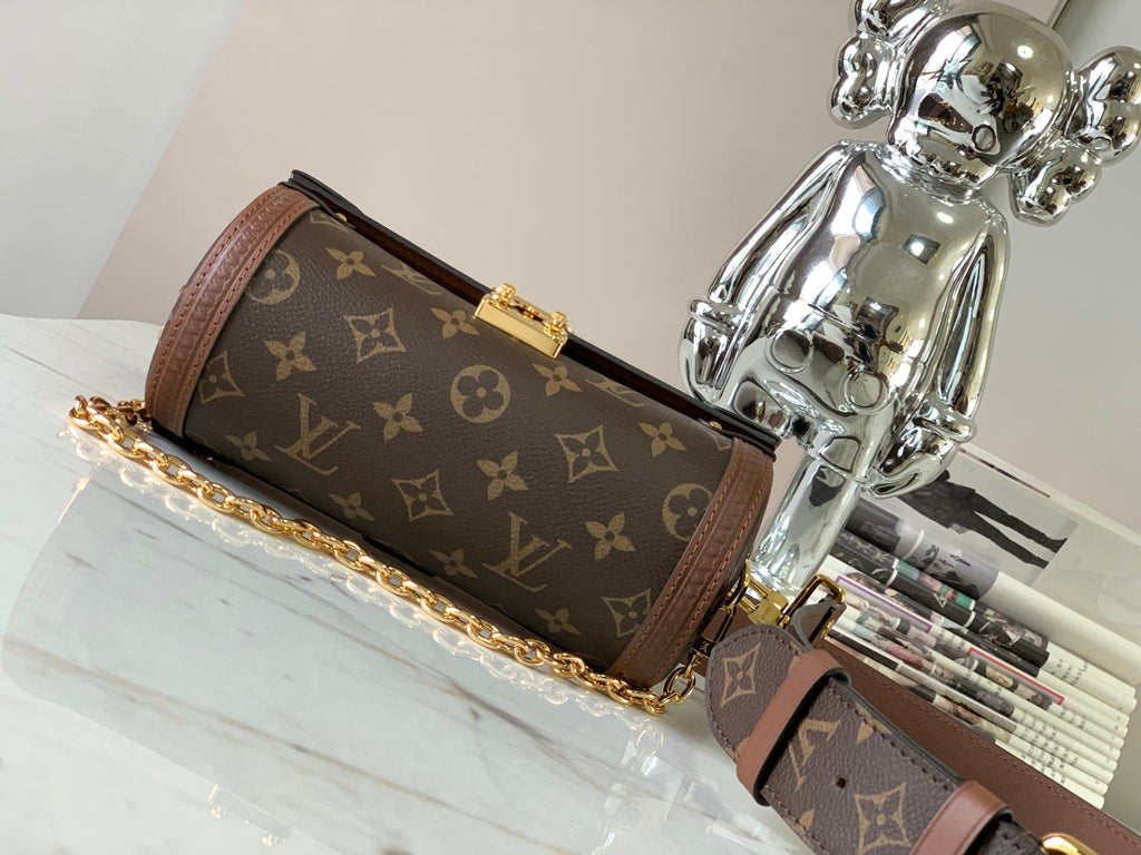 Louis Vuitton M57835 Papillon Trunk