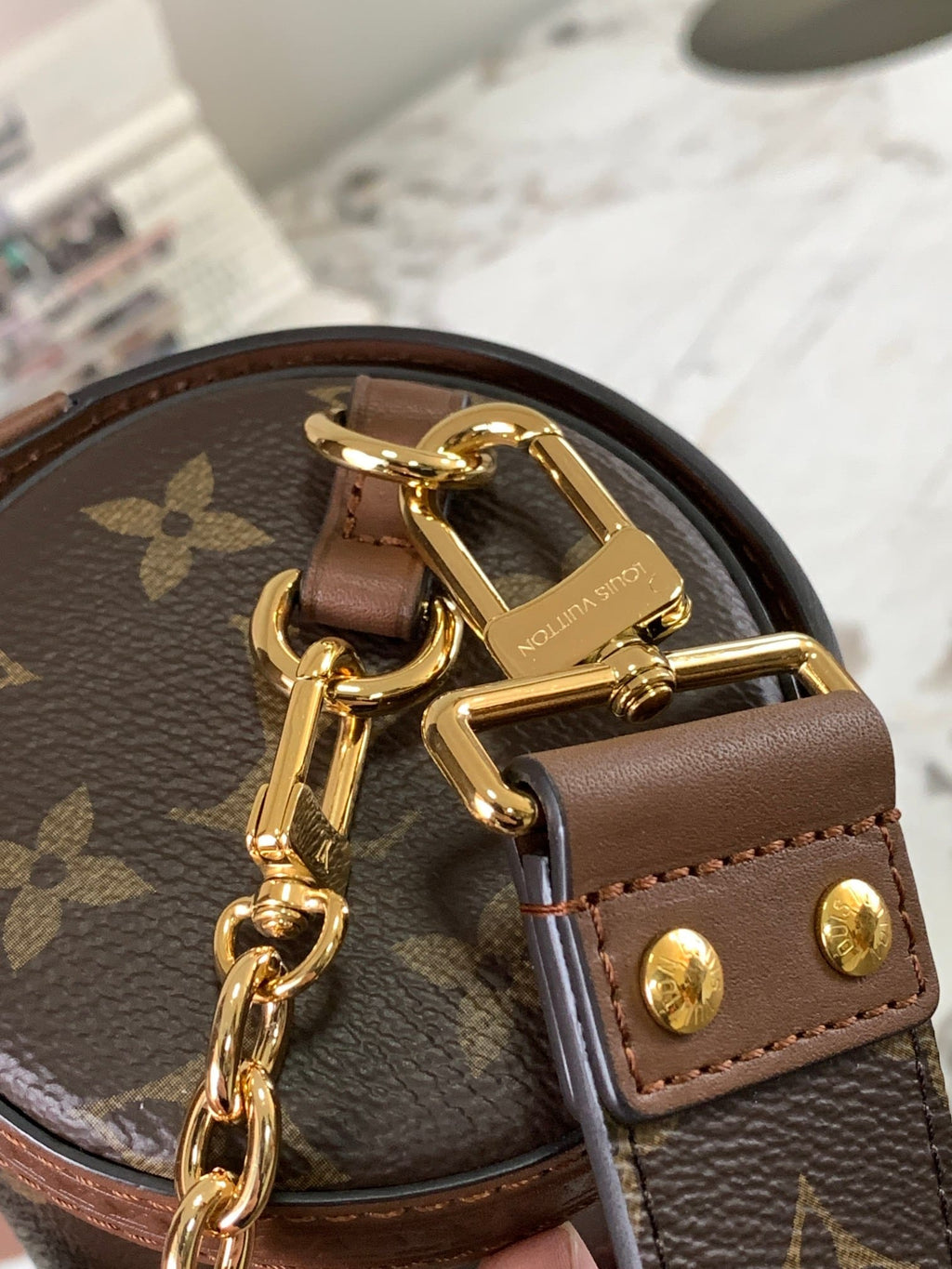 Louis Vuitton M57835 Papillon Trunk