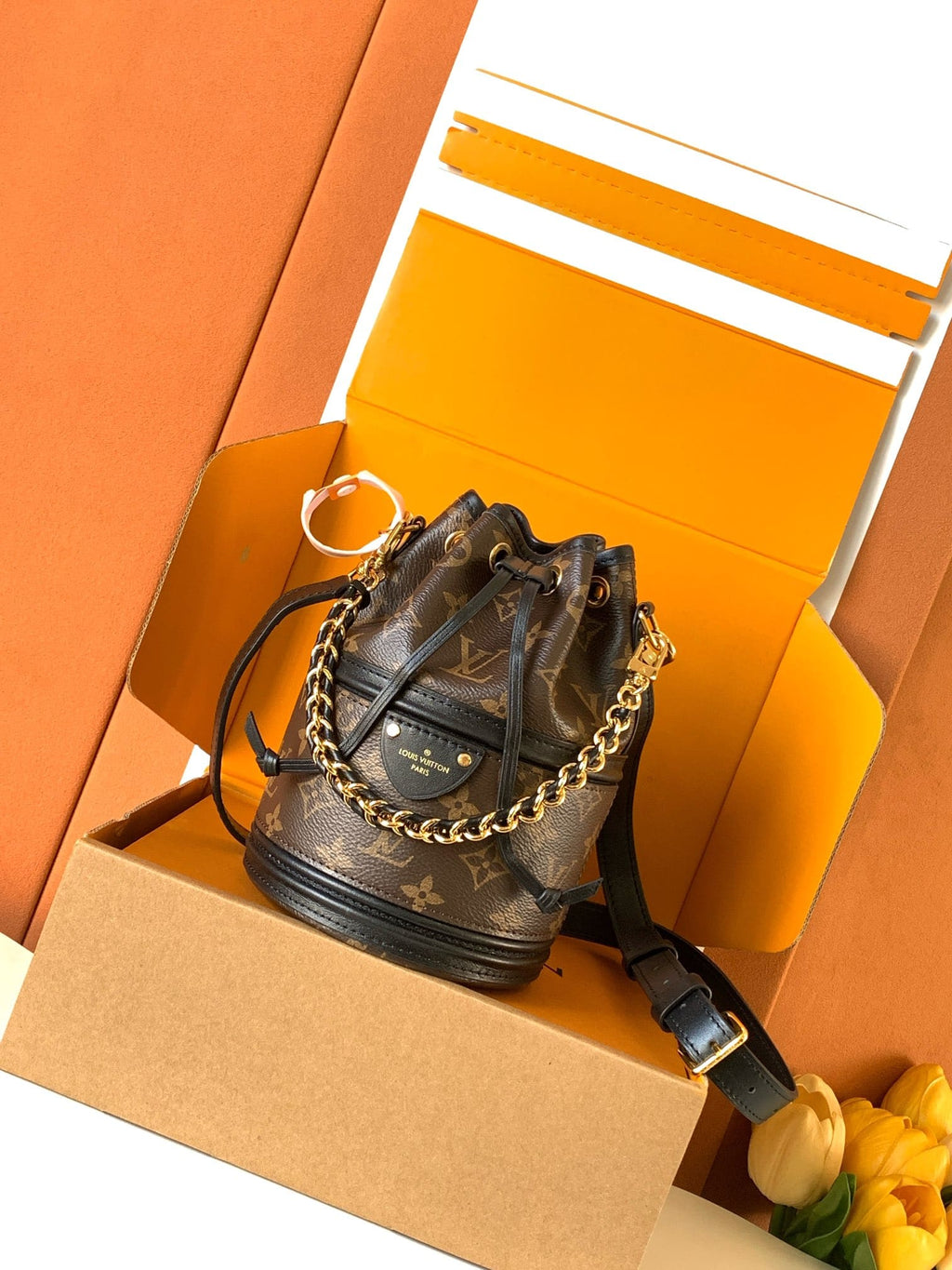 Louis Vuitton M83480 Canoé