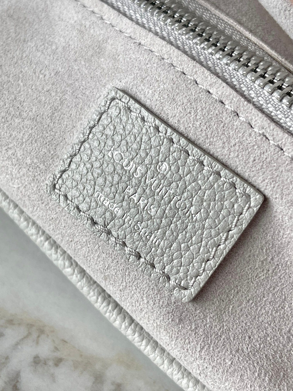 LOUIS VUITTON M13758 Neverfull MM