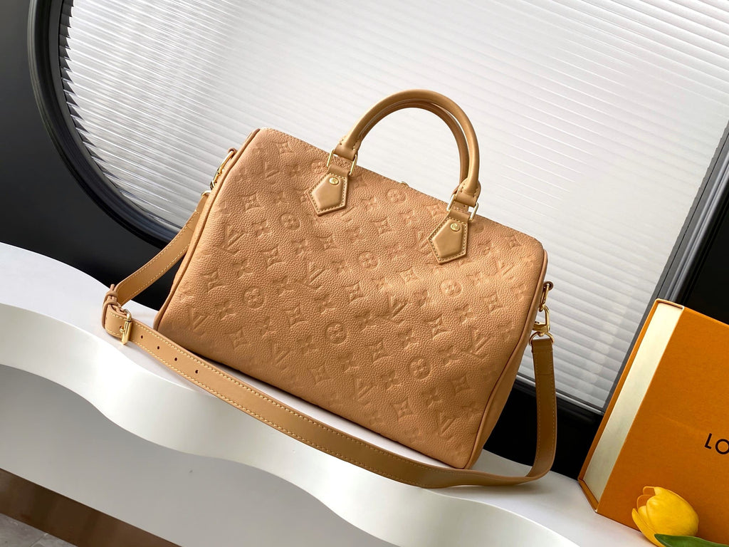 Louis Vuitton M11323 Speedy Soft 30