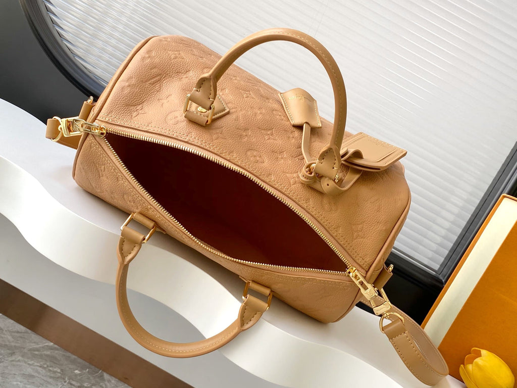 Louis Vuitton M11323 Speedy Soft 30
