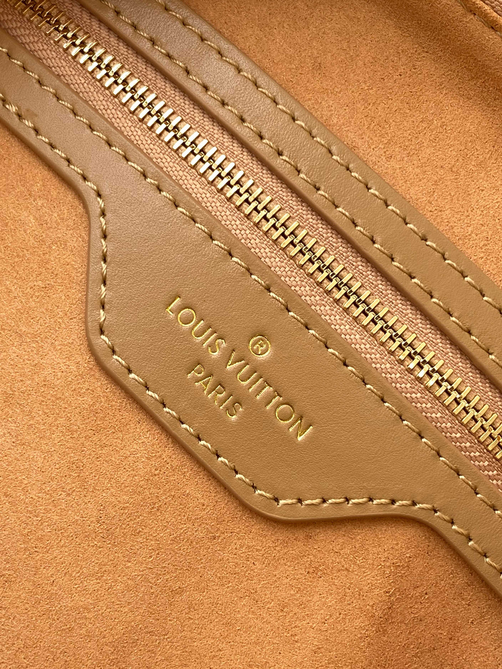 Louis Vuitton M11323 Speedy Soft 30