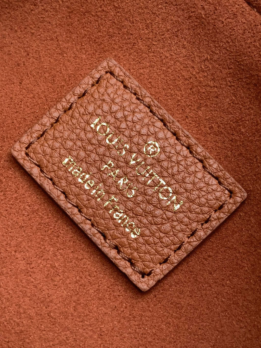 Louis Vuitton M83546 Low Key Bumbag