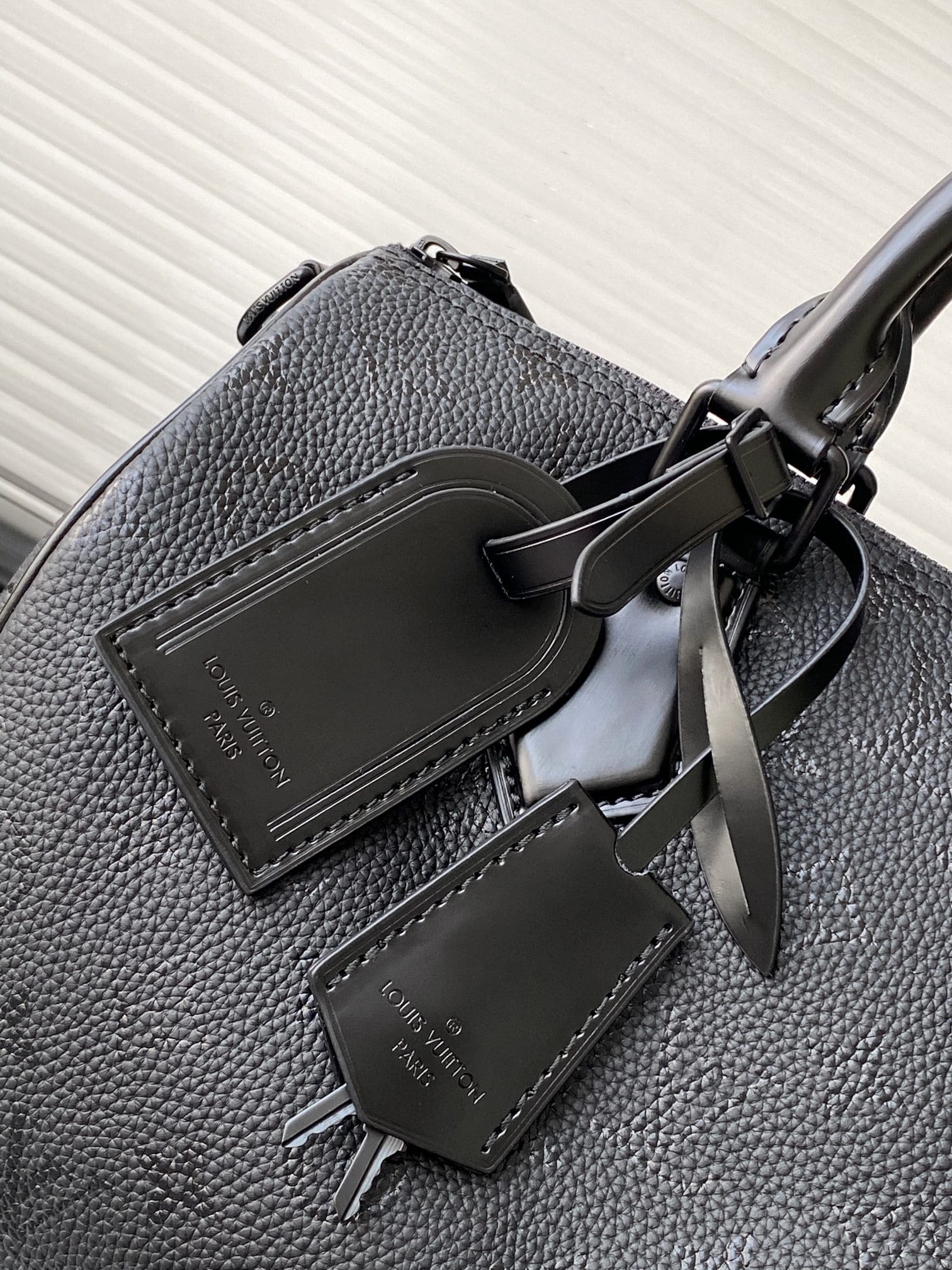 LOUIS VUITTON M13904 Speedy P9 Bandoulière 30