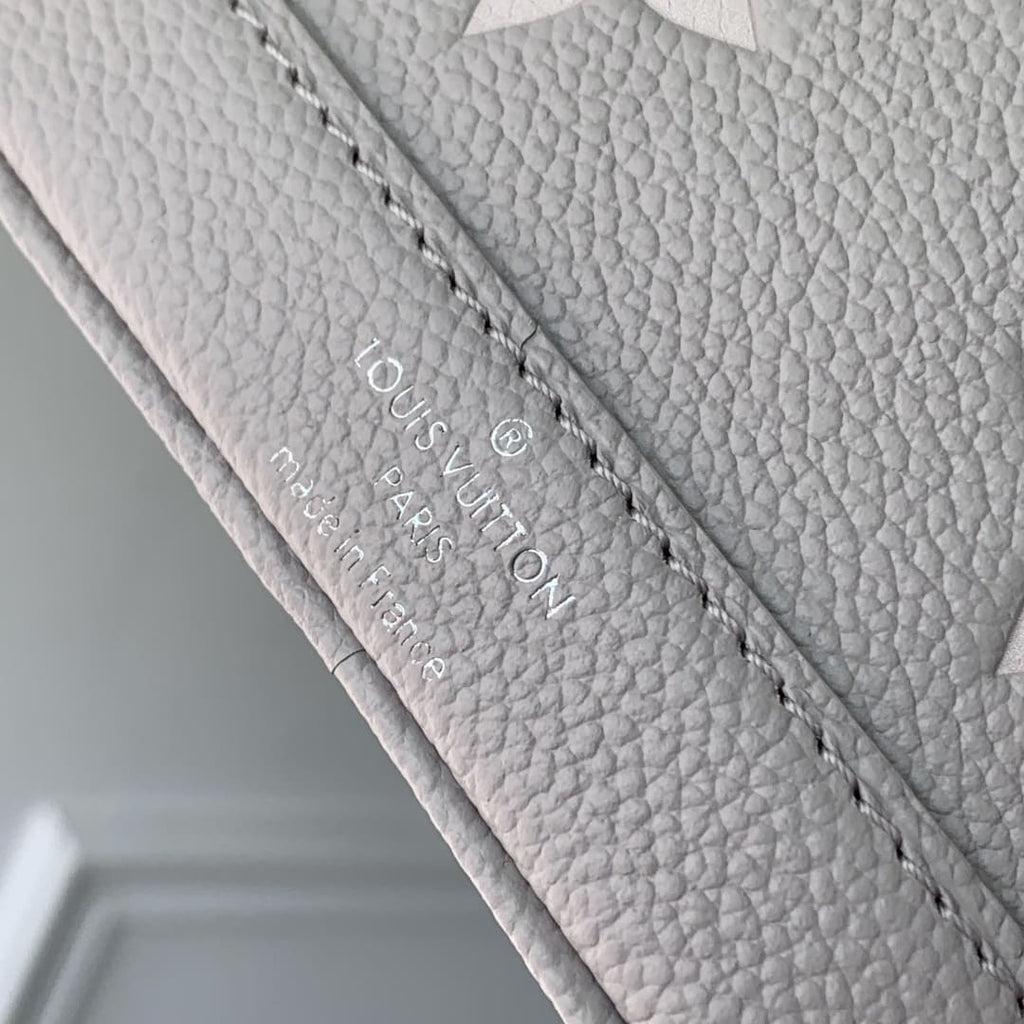 LOUIS VUITTON M14224 Nano Noé