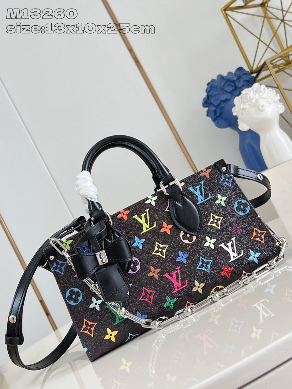 Louis Vuitton M13260 LV x TM OnTheGo East West Chain
