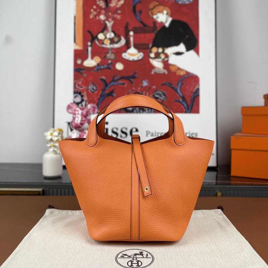 Hermès Orange Clemence Picotin Lock 18 Gold Hardware