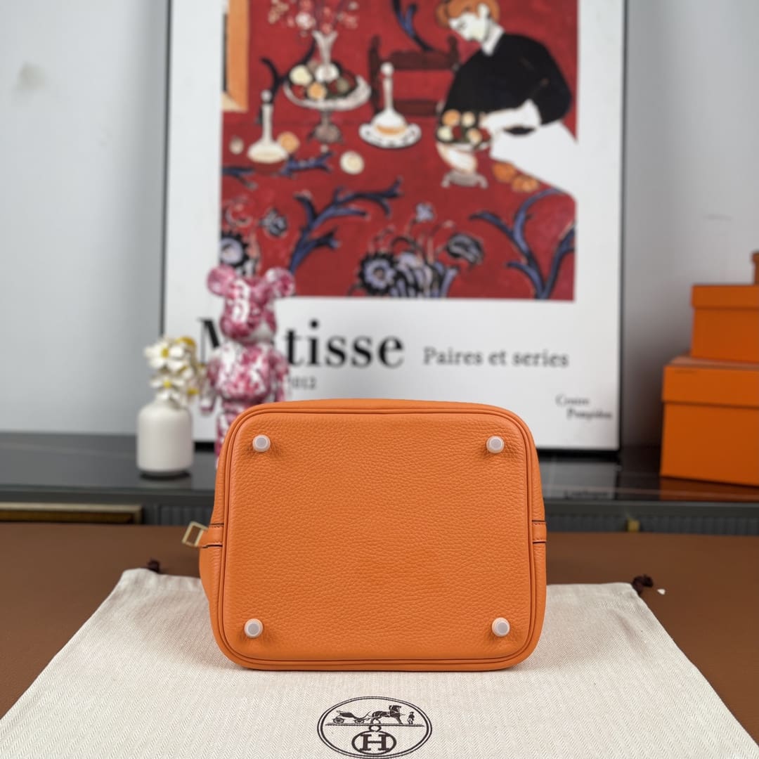 Hermès Orange Clemence Picotin Lock 18 Gold Hardware