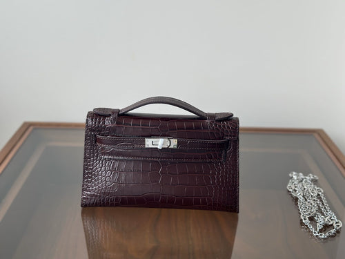 Hermès Améthyste Matte Alligator Kelly Pochette Palladium Hardware