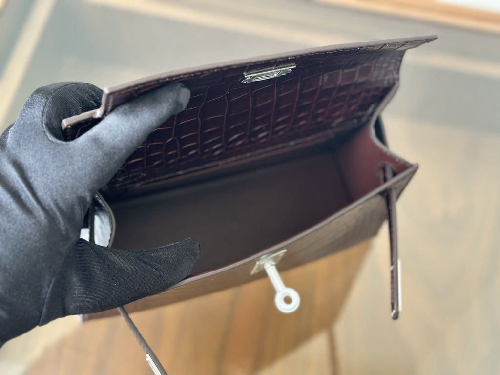 Hermès Améthyste Matte Alligator Kelly Pochette Palladium Hardware