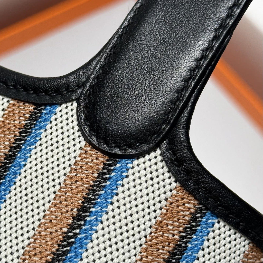 HERMÈS Picotin Lock 18 bag