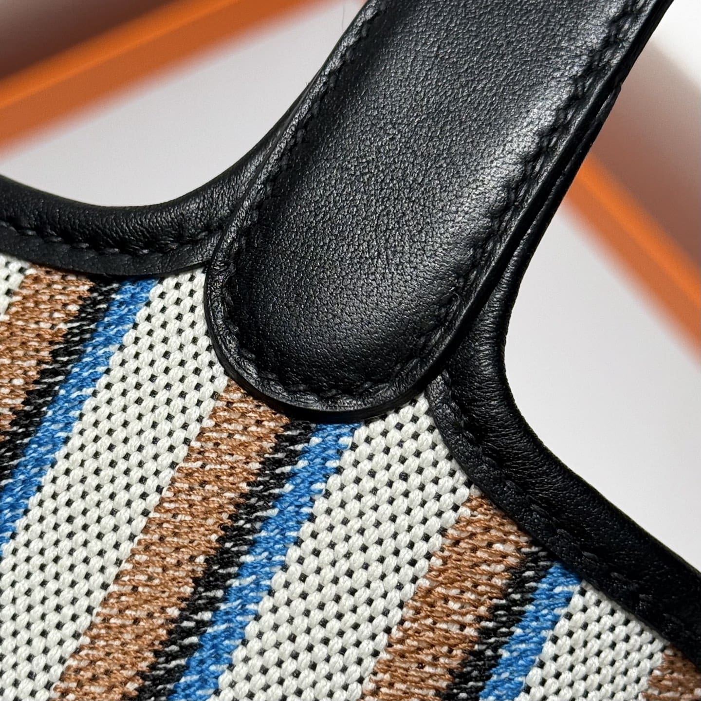 HERMÈS Picotin Lock 18 bag